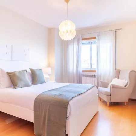 Apartamento Comfortable & Quiet 3br Near Metro By Lovelystay Porto