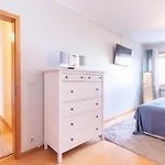 Apartmán Comfortable & Quiet 3br Near Metro By Lovelystay Porto